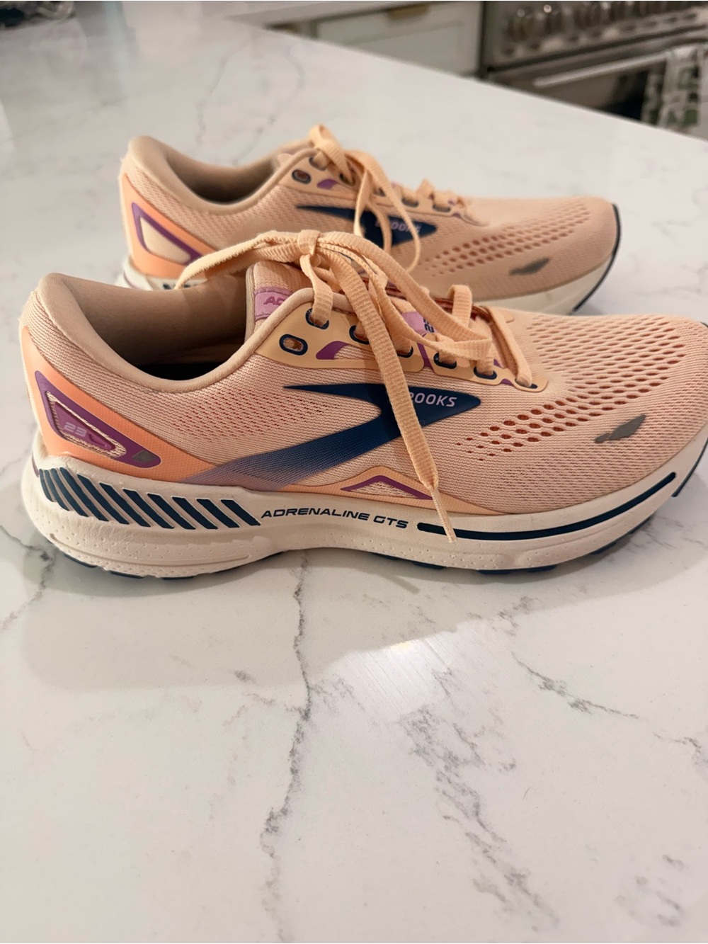 Brooks Women's Running Shoes Peach with Purple and Navy Accents women's 7.5